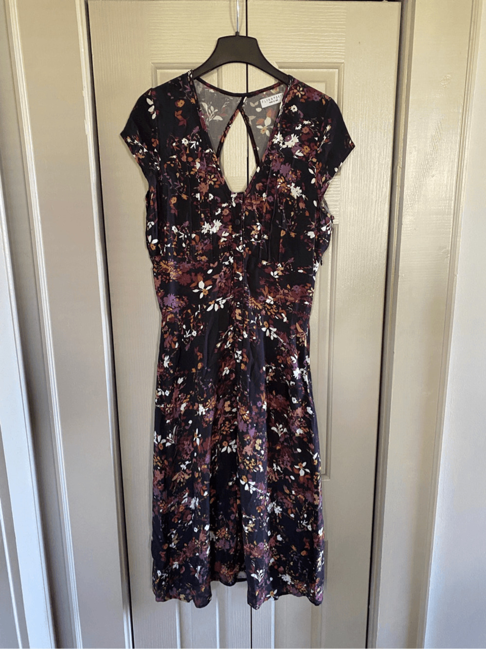 Flynn Skye Button Fromt Black Multicolor Open Back Dress Size Medium